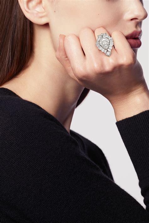 chanel ring lion